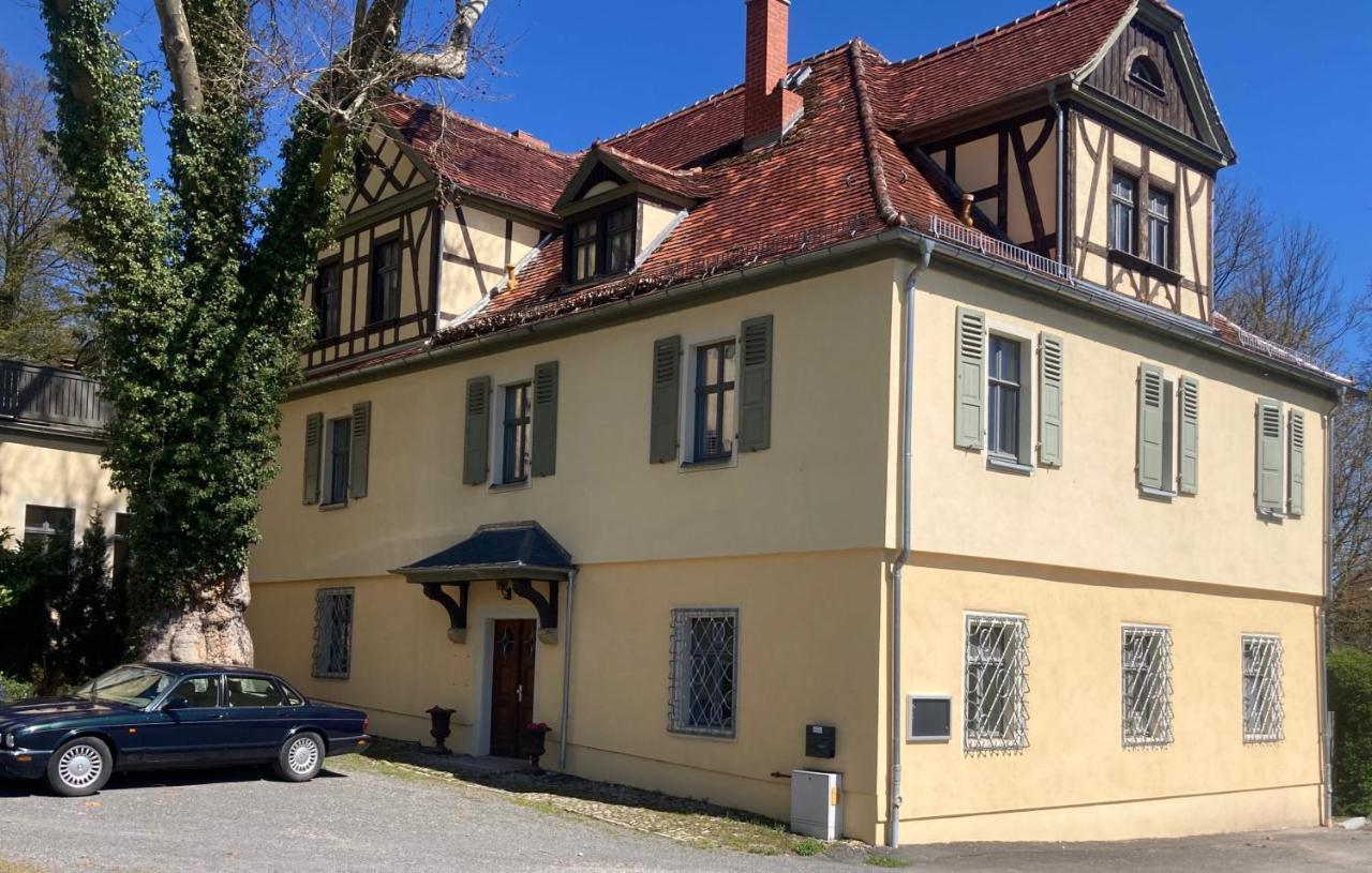 Jagdschloss Hummelshain B&B ภายนอก รูปภาพ