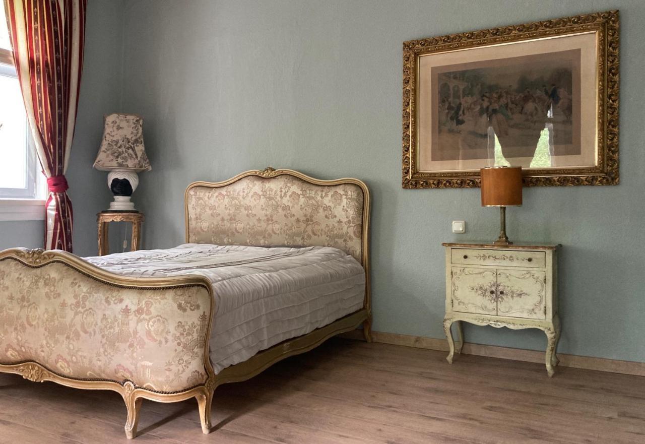 Jagdschloss Hummelshain B&B ภายนอก รูปภาพ